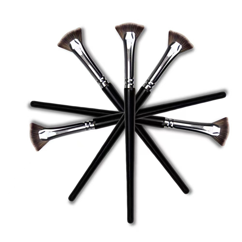 1PC Fan-shaped Eyelash Brush S - Beauty No Makeup 评论和价格