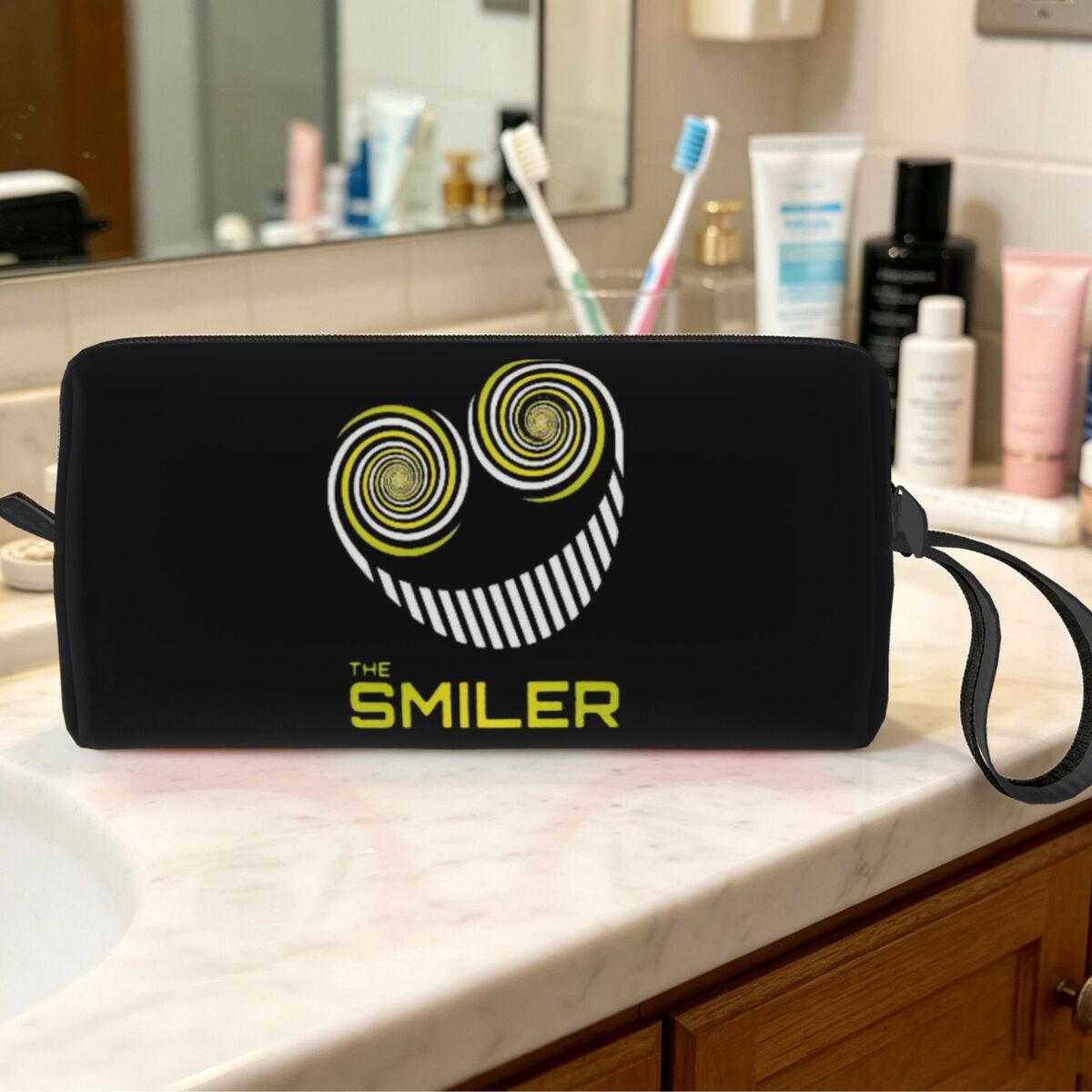 The Smiler Alton Towers Merch  - Beauty Makeup Uk 评论和价格